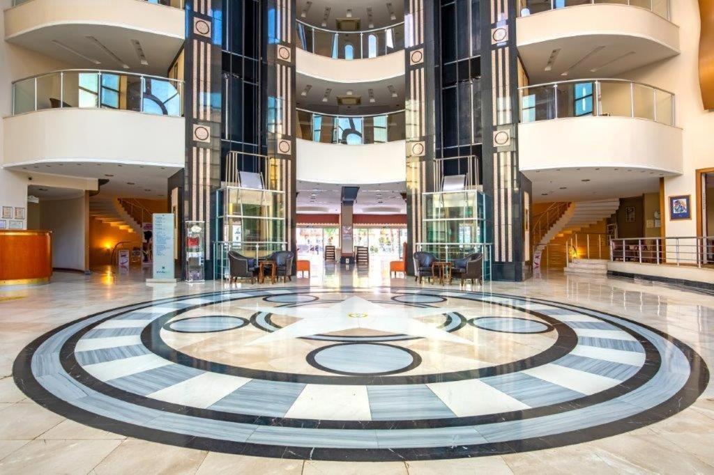 Pineta Park Deluxe Hotel Мармарис Екстериор снимка