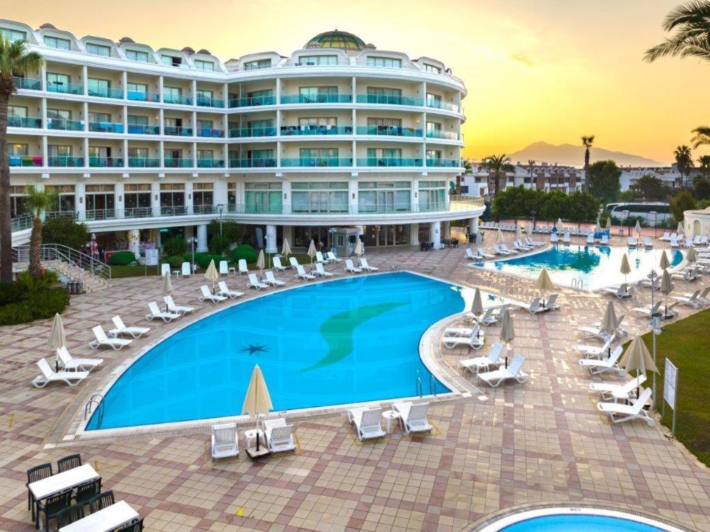 Pineta Park Deluxe Hotel Мармарис Екстериор снимка