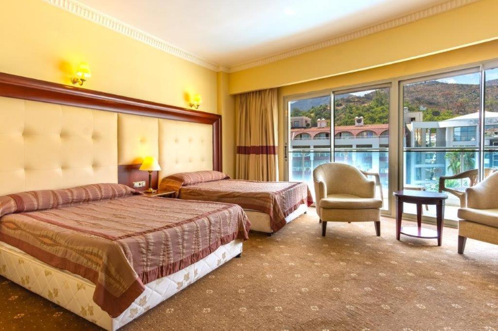 Pineta Park Deluxe Hotel Мармарис Екстериор снимка